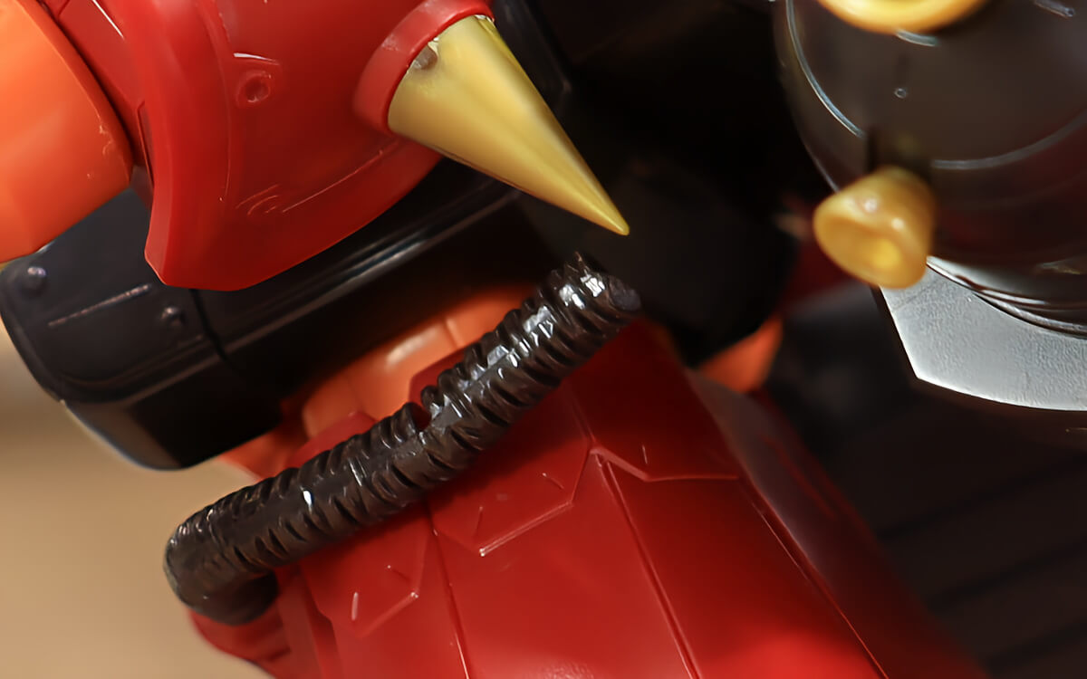 ボディの動力パイプ