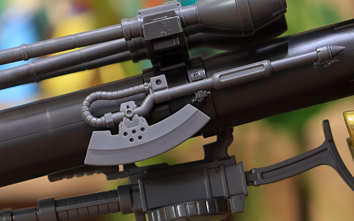 下部ブースターの左右