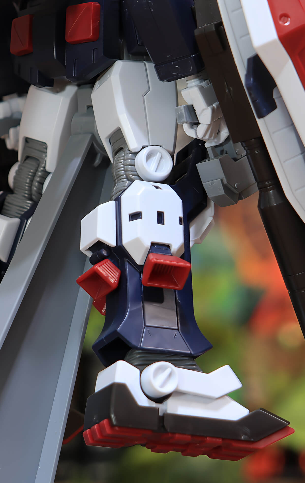 赤いスラスター