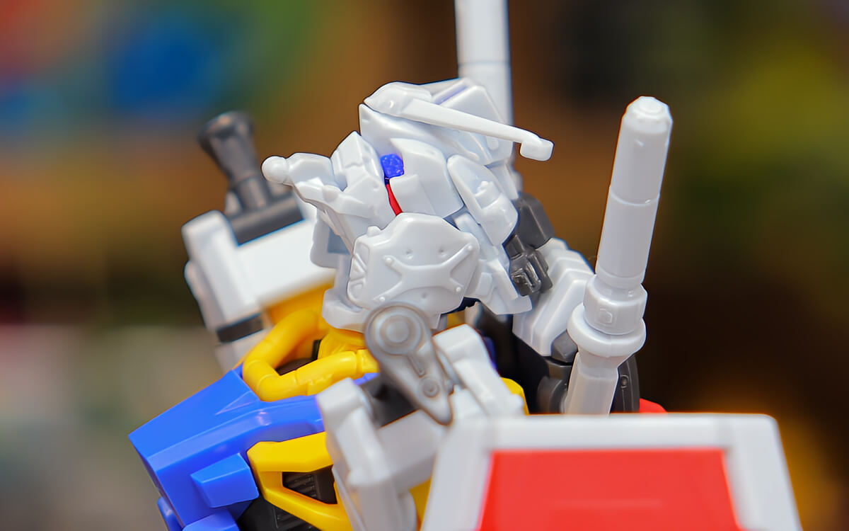 頭部の可動範囲