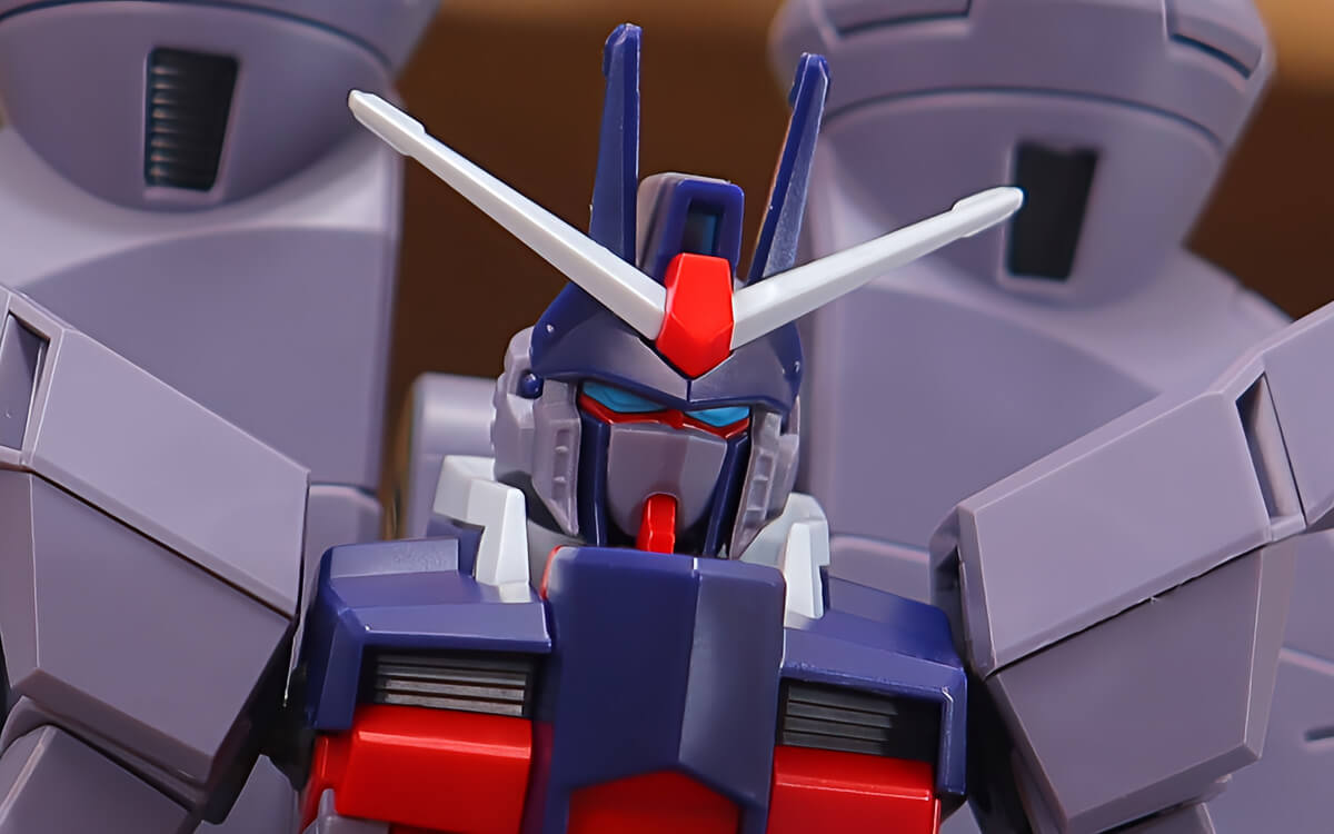 レジェンドガンダムの顔