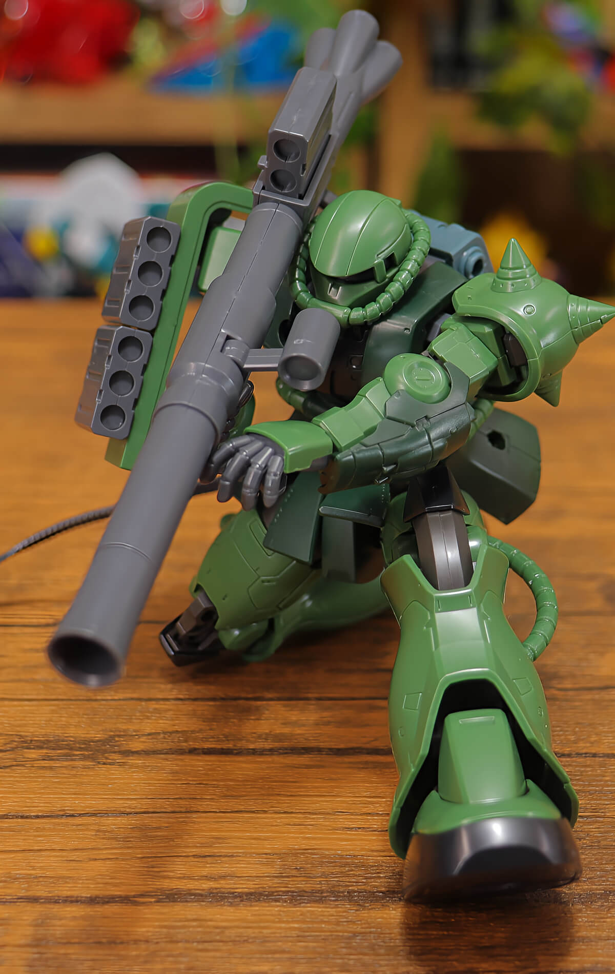 躍動的なポーズ