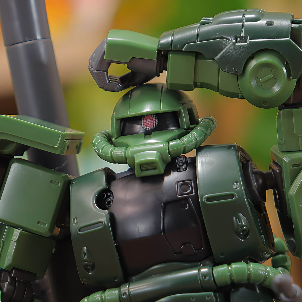 オリジンザクIIの頭部