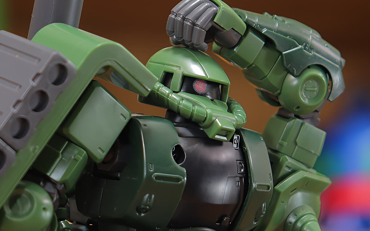 モノアイは可動式