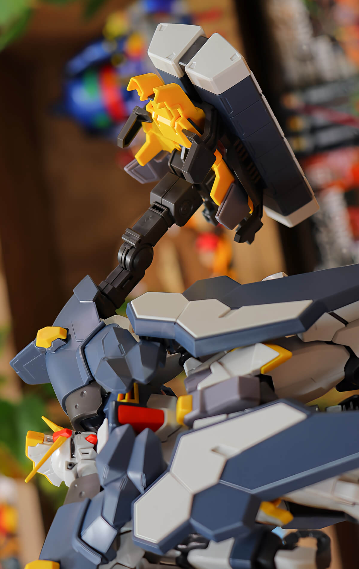 サイドアームが可動